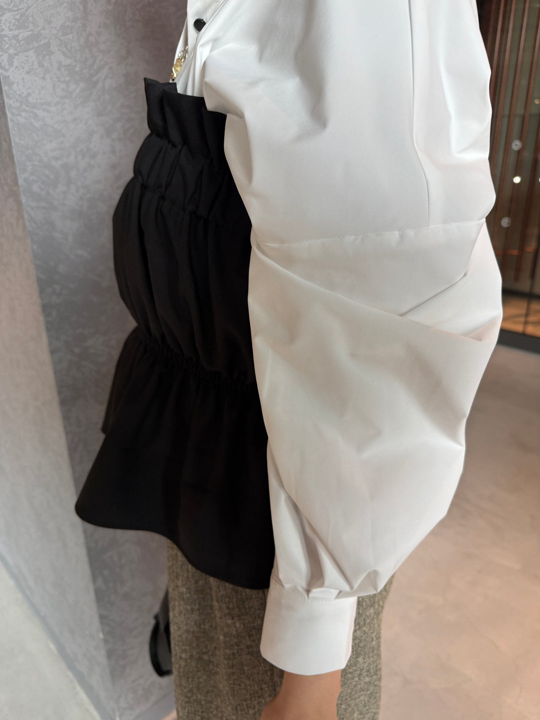 【予約】ギャザービスチェ / ブラック(4月中旬発送予定)