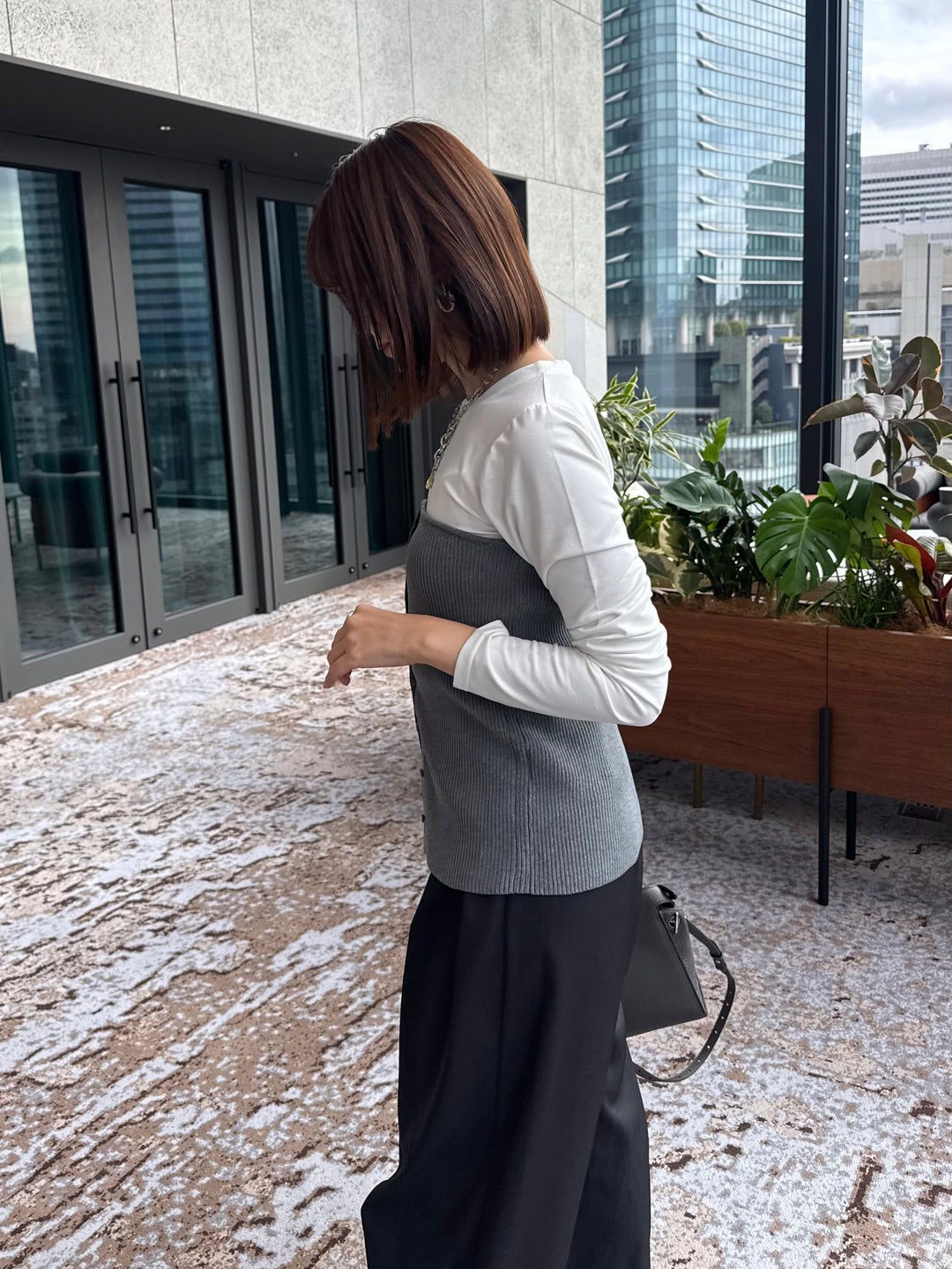 [新作300円OFF] リブニットビスチェドッキングTシャツ / オフホワイト×グレー