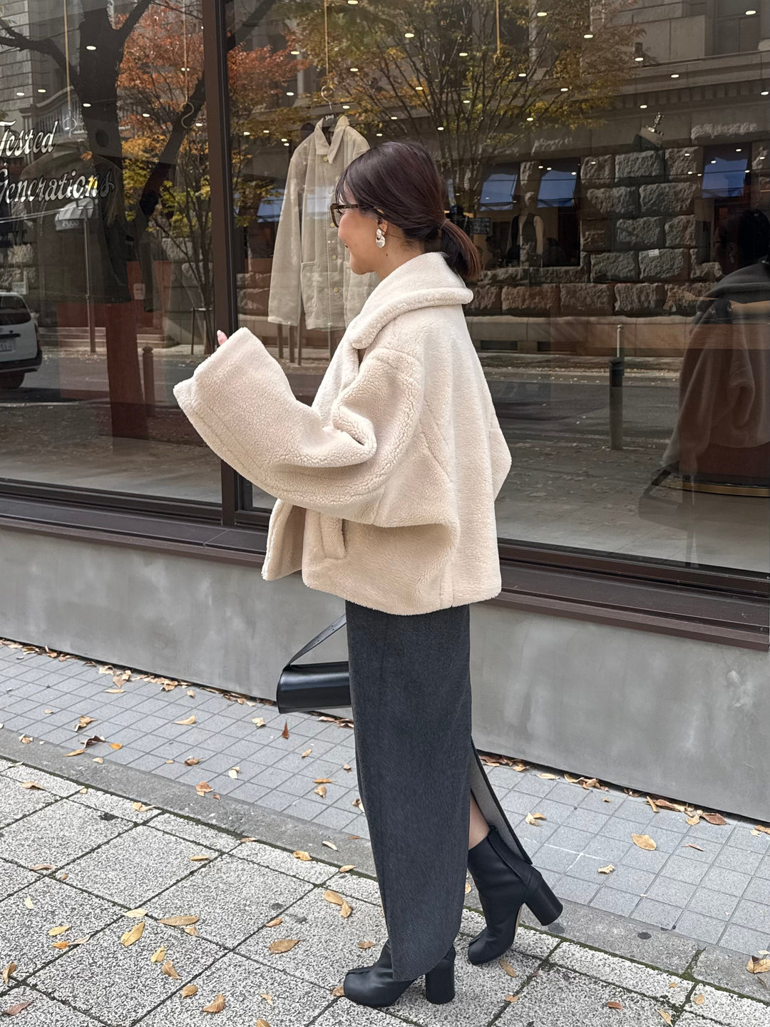 【予約】 ウールライクVネックジャンパースカート / チャコール(1月上旬発送予定)