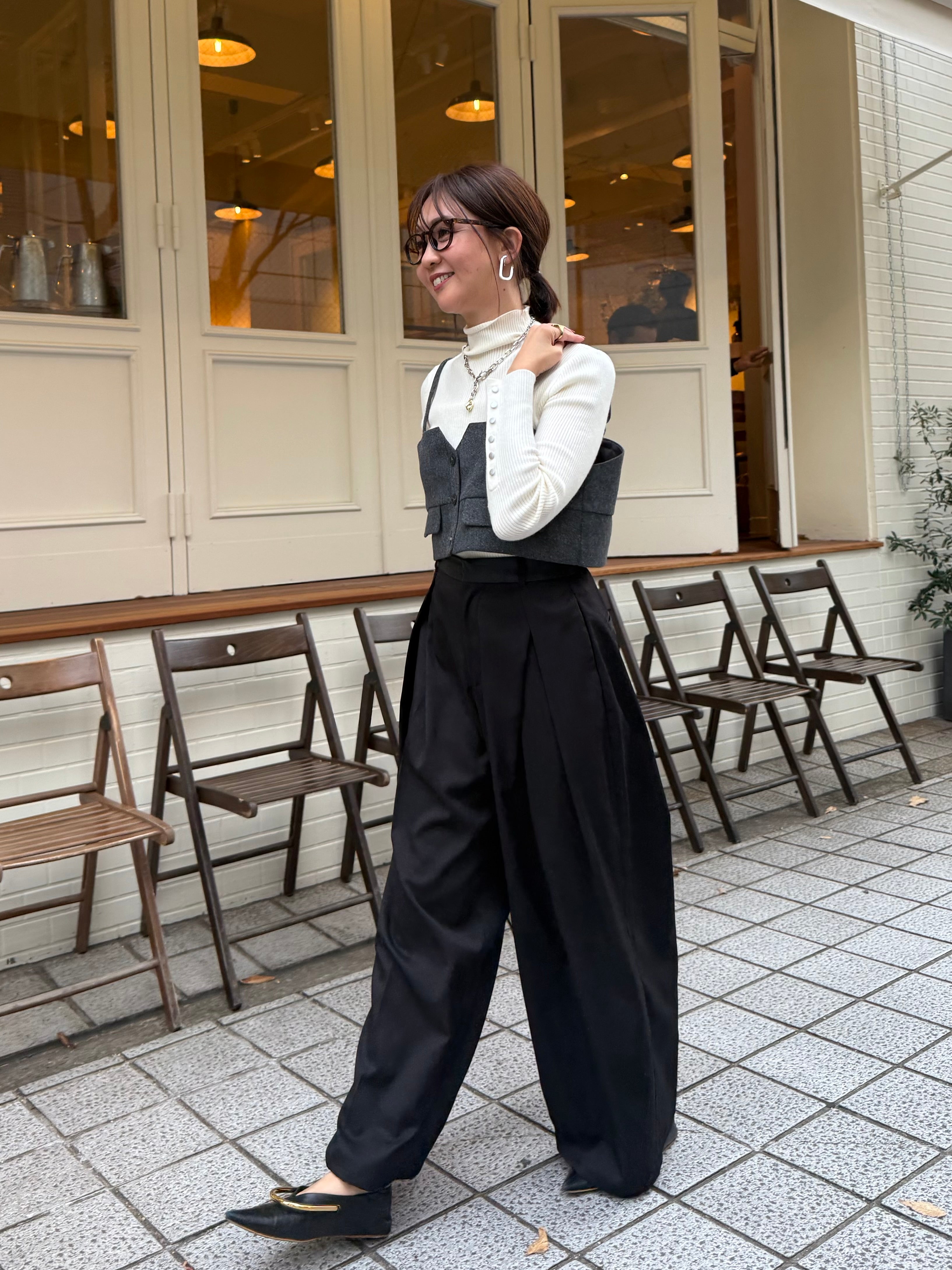 3点SET] ウールライクビスチェ / チャコール + ツイルタックパンツ