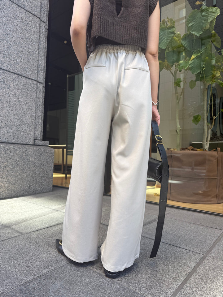ツイルタックストレートパンツ / エクリュ