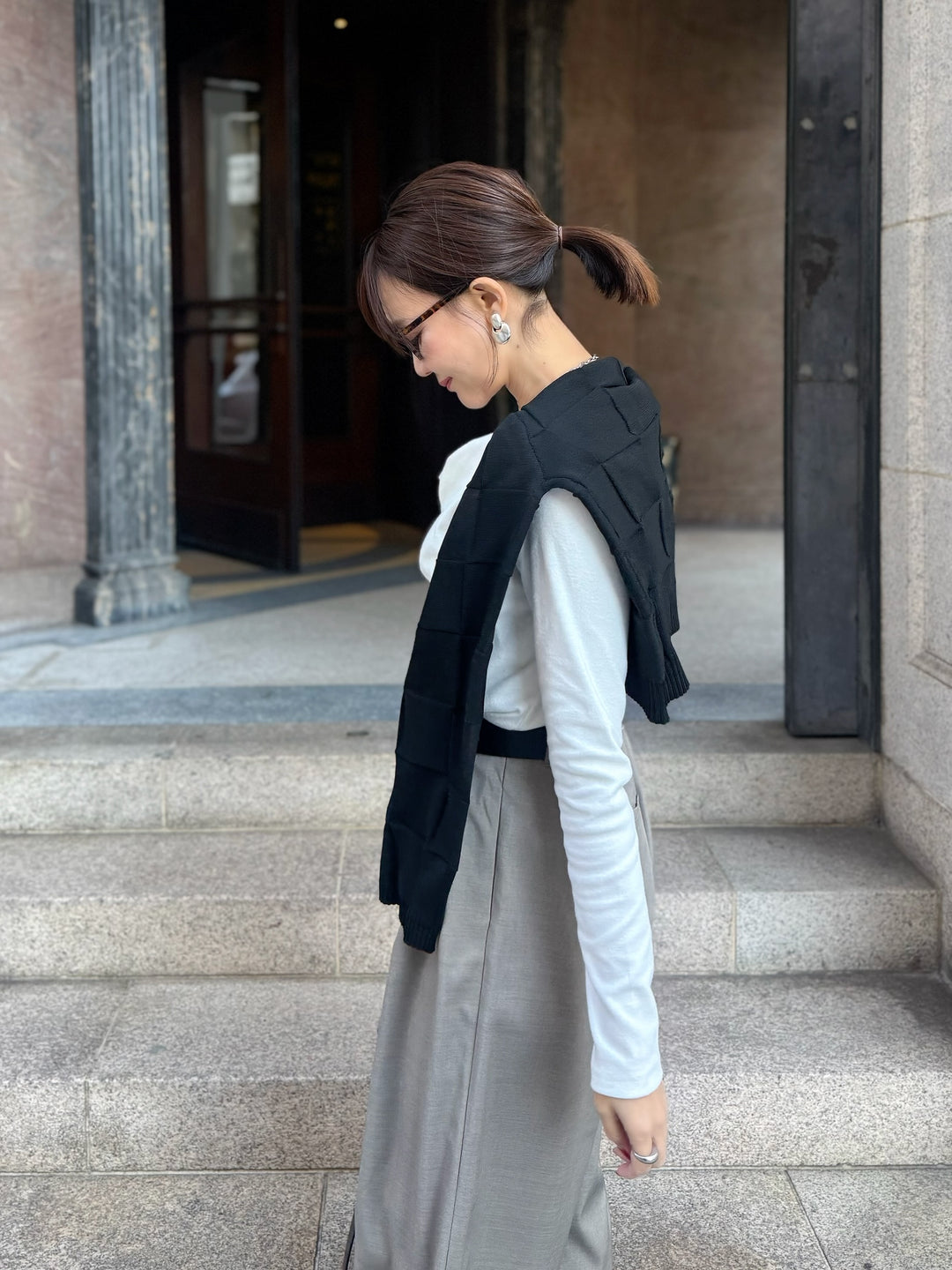 ドレープロングTシャツ / オフホワイト