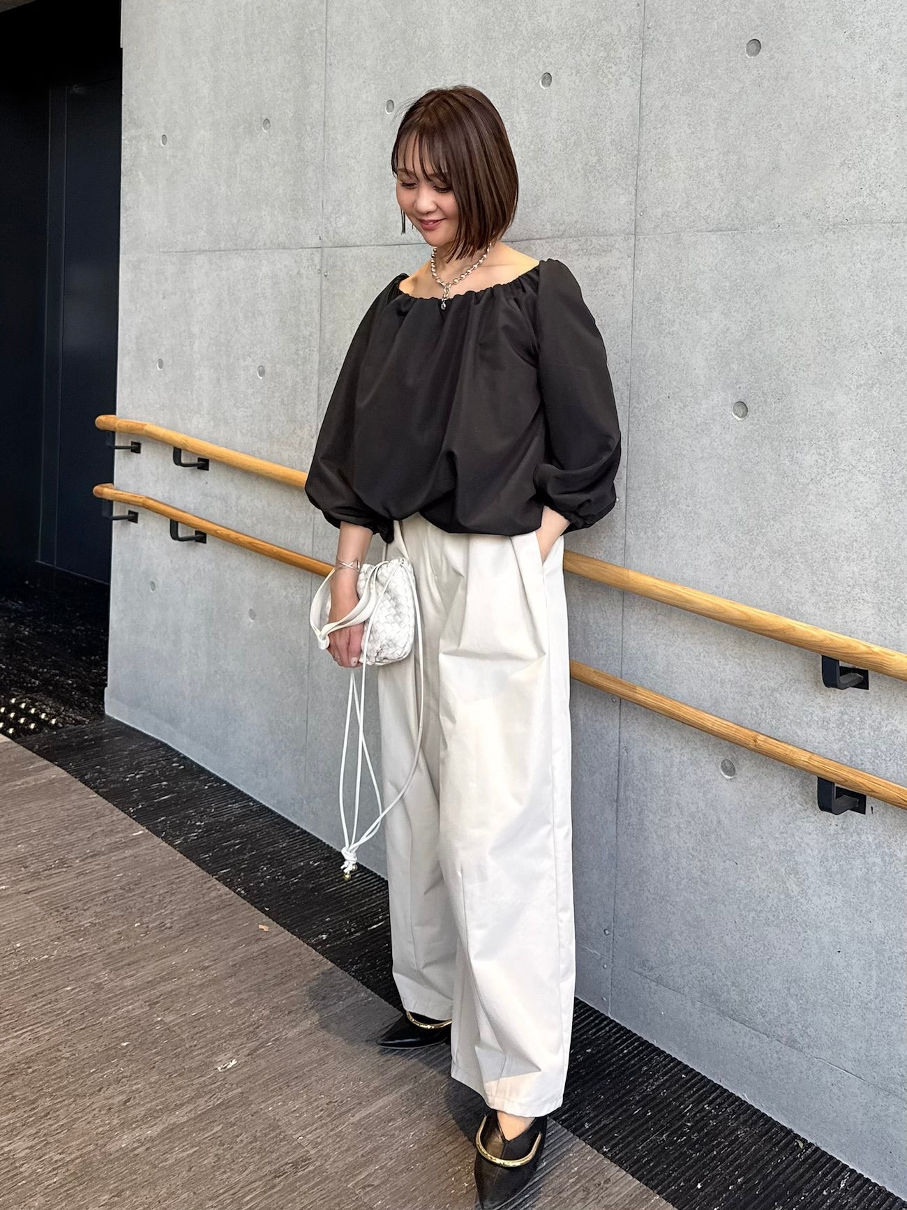 Aimeine 2wayバルーンベアブラウス ブラック aimeine 2wayバルーンベアブラウス