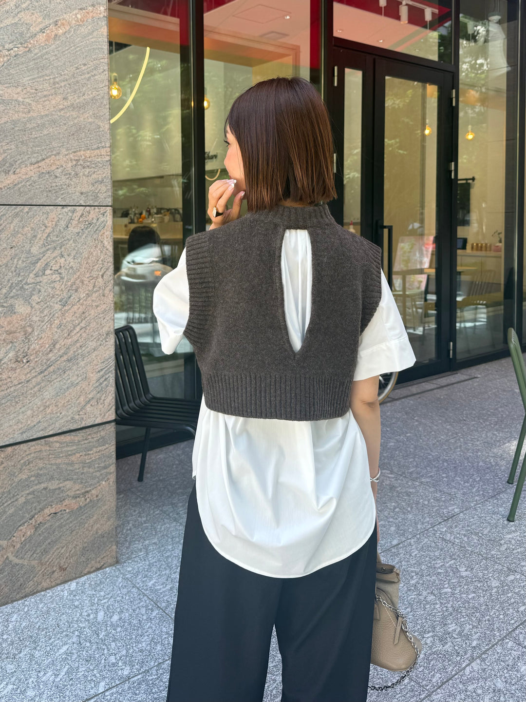 バックスリットニットベスト / ブラウン