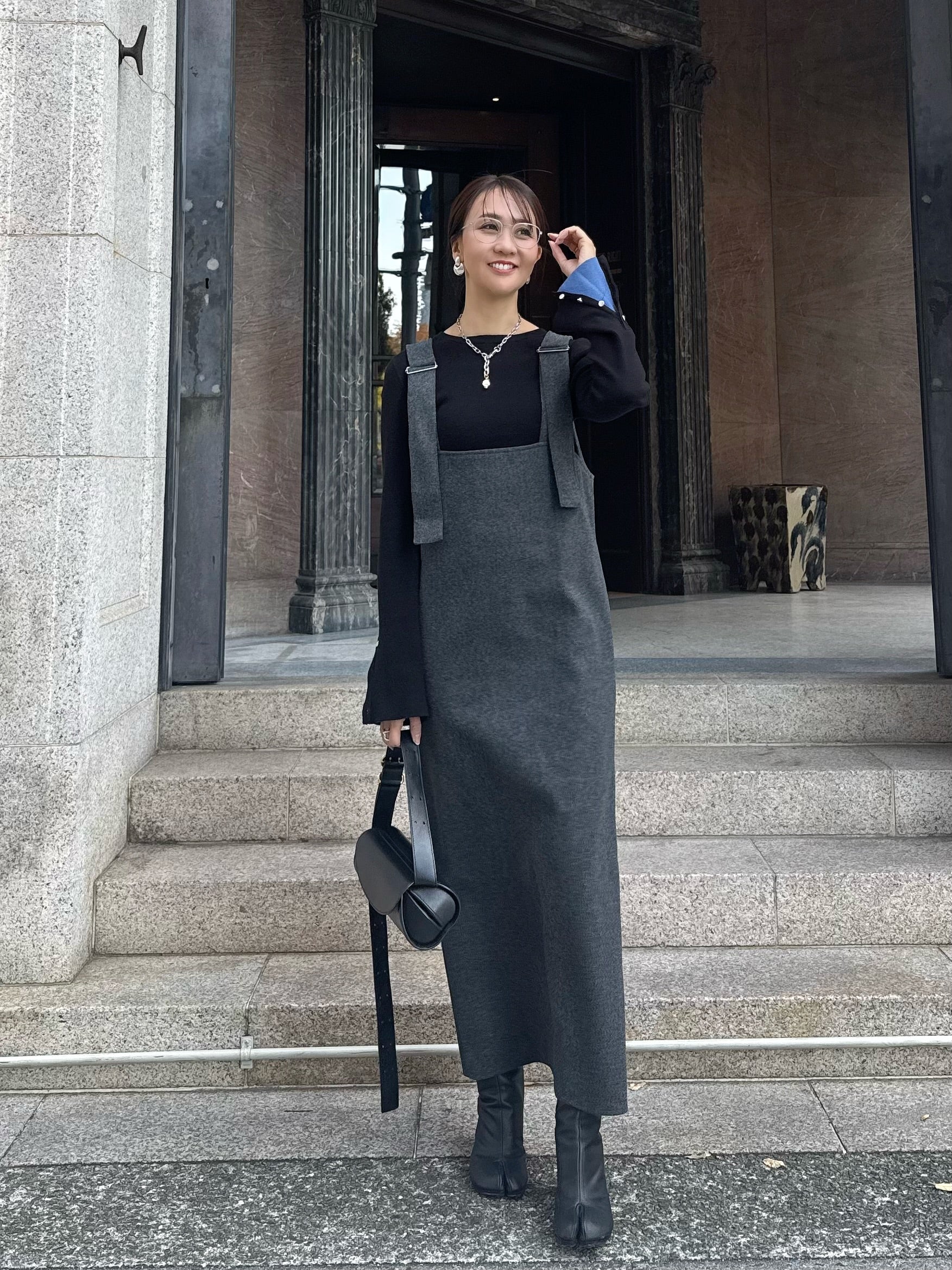 予約】 ウールライクVネックジャンパースカート / チャコール(1月上旬