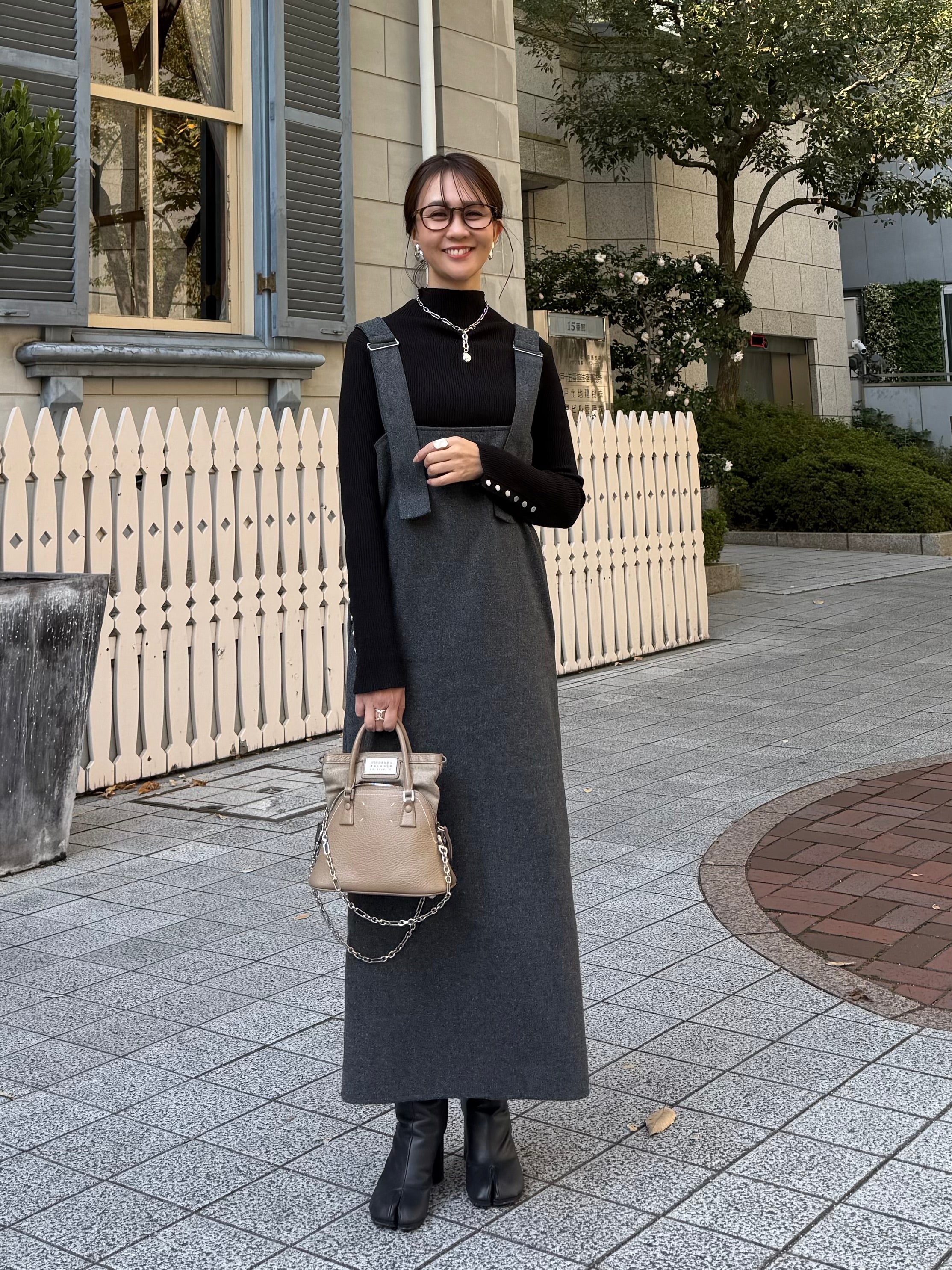 予約】 ウールライクVネックジャンパースカート / チャコール(1月上旬