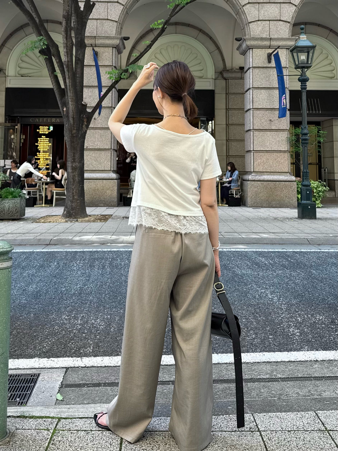 [新作300円OFF] レースレイヤードドレープTシャツ / オフホワイト