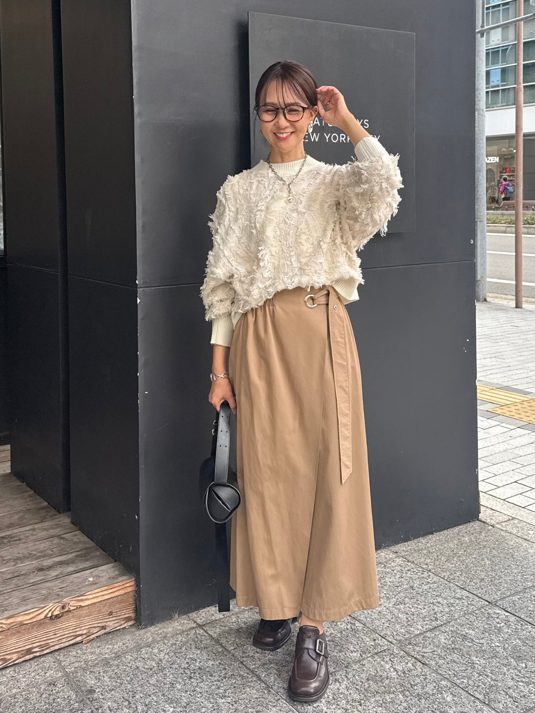 【予約】フリンジニットプルオーパー / アイボリー(11月下旬発送予定)