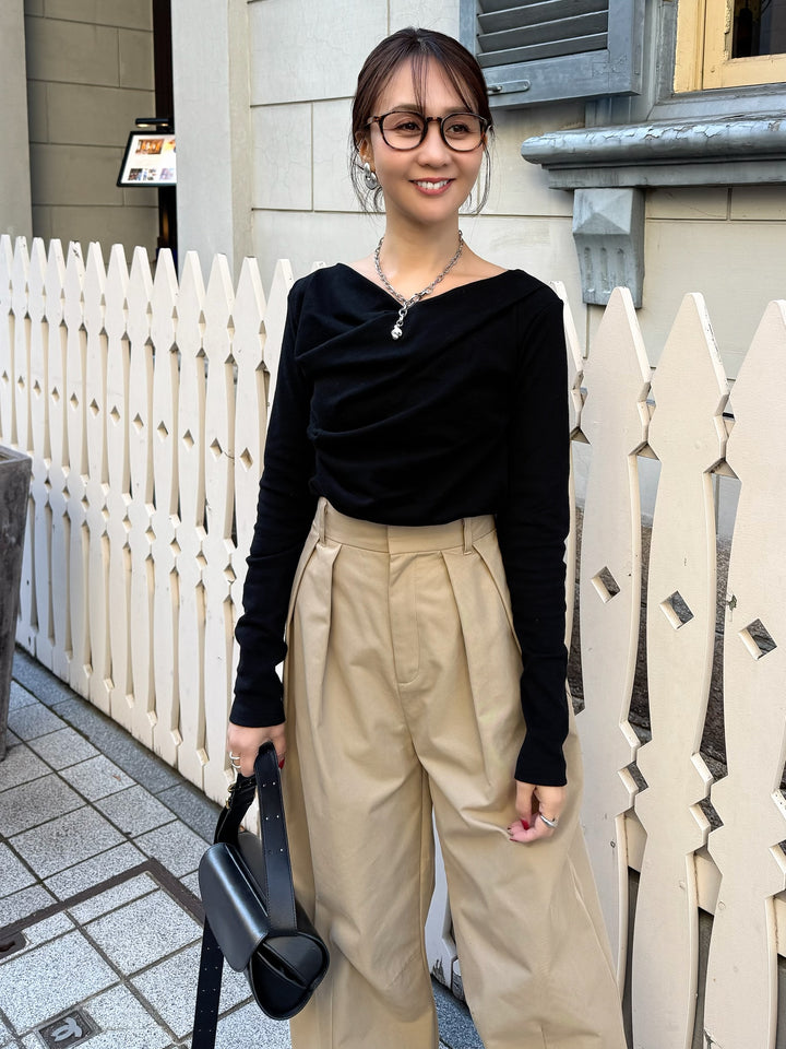 ドレープロングTシャツ / ブラック