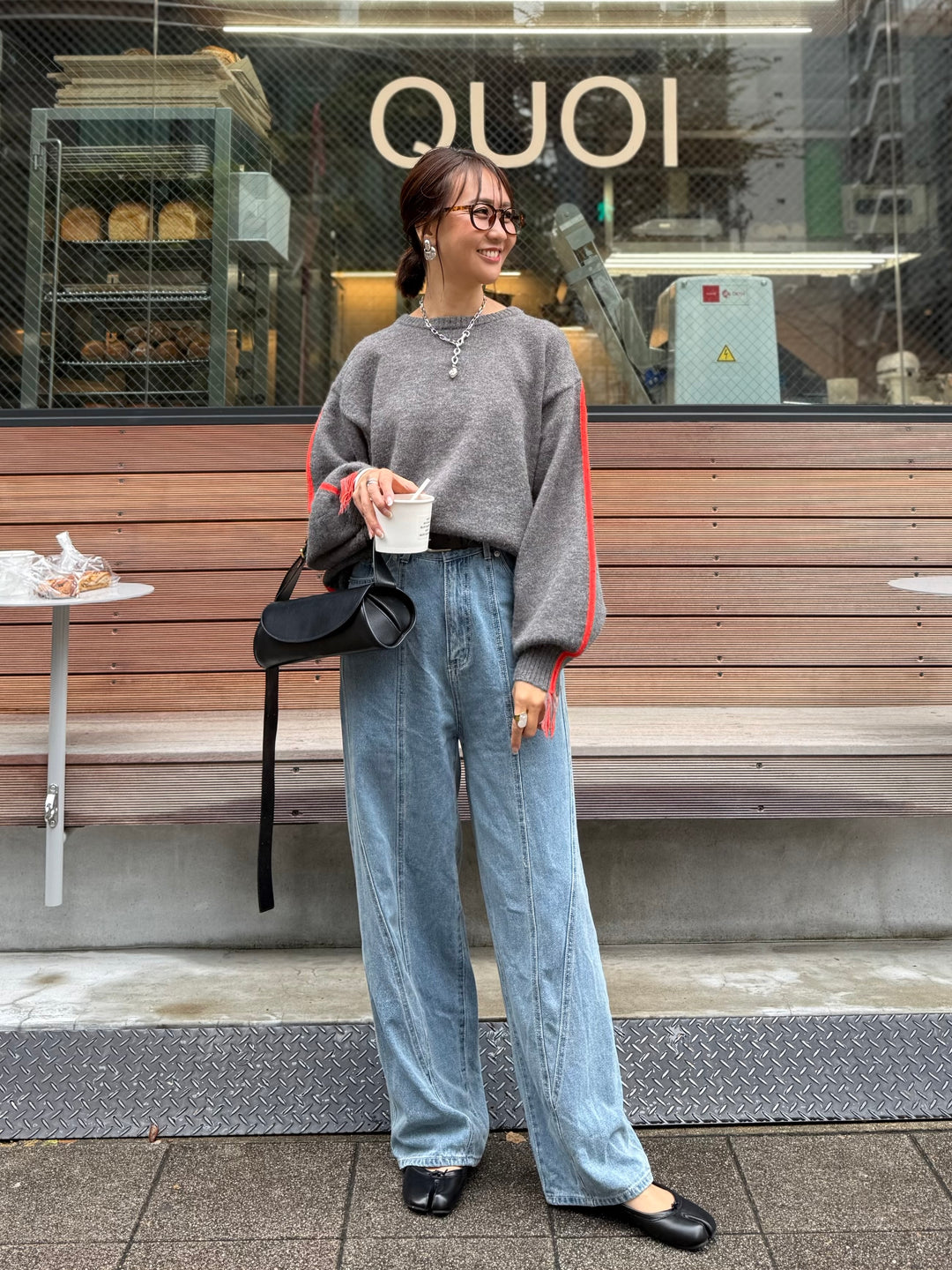 【予約】アルパカタッチ配色ラインプルオーバー / チャコール(12月中旬発送予定)