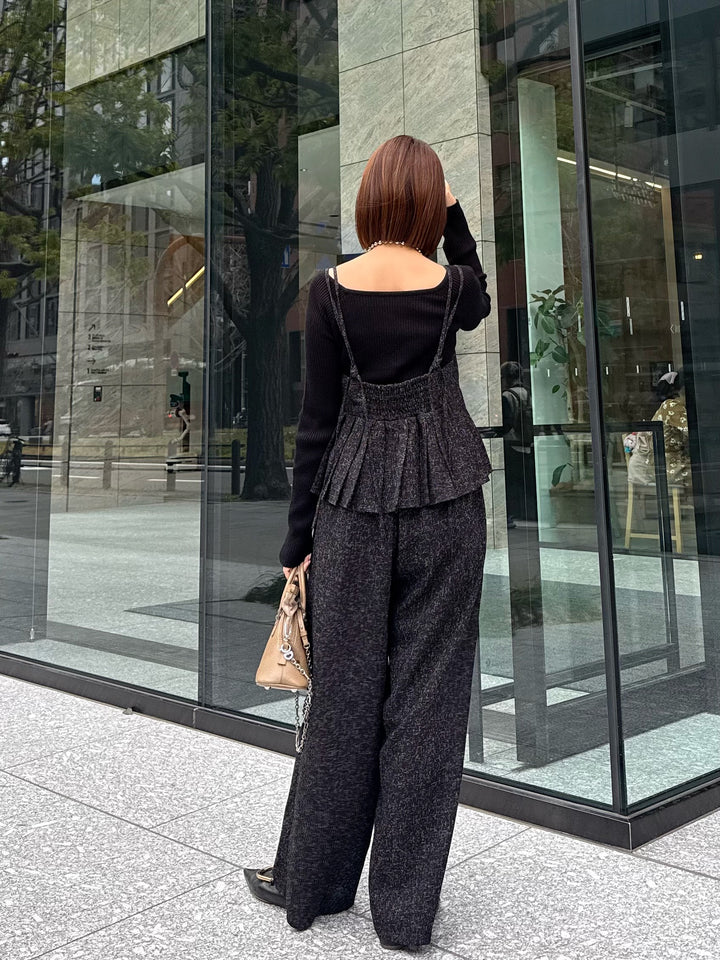 スクエアネックリブニットプルオーバー  / ブラック