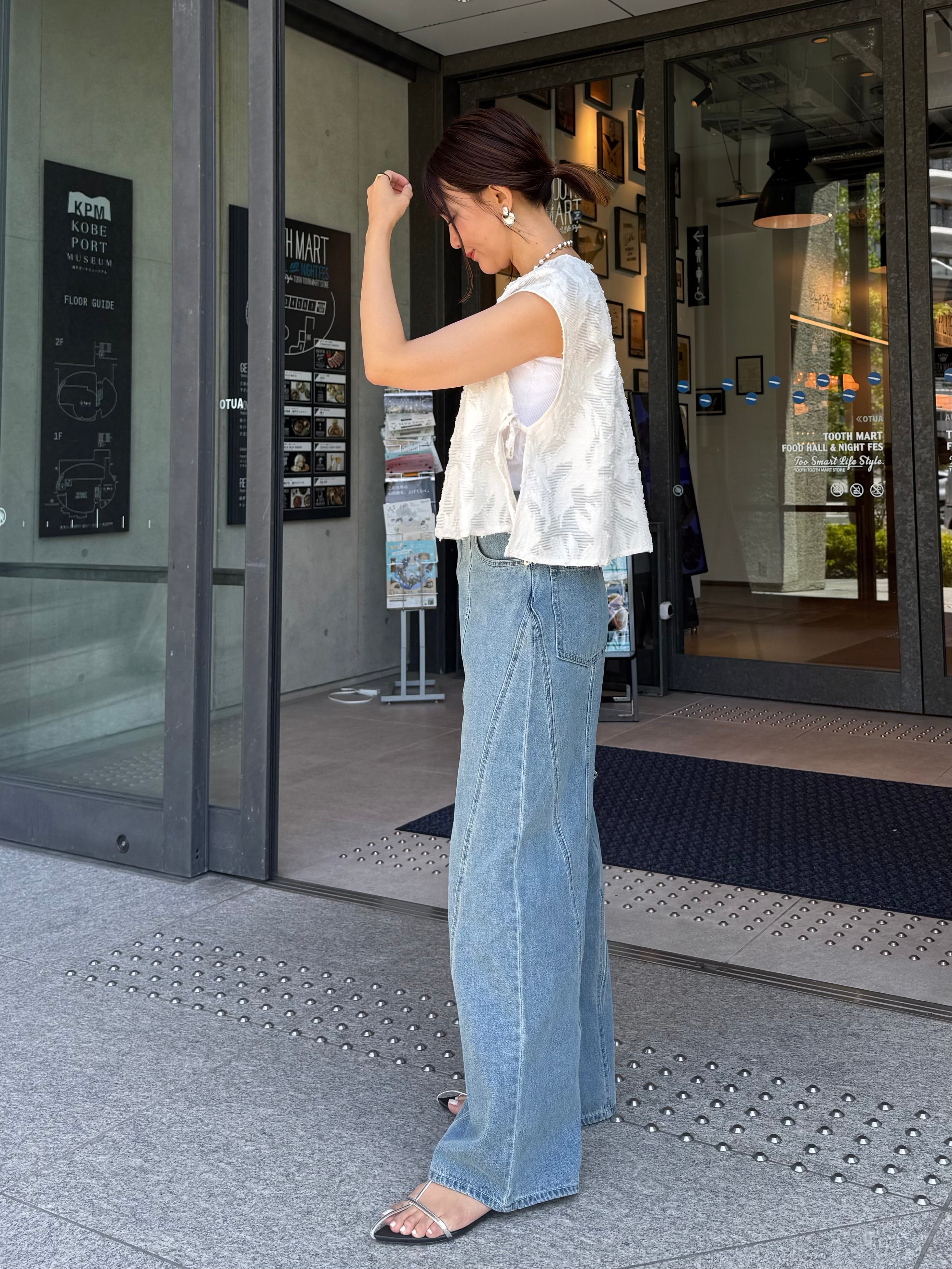 予約】切替えストレートデニムパンツ / ブルー(1月下旬発送予定) – fosie