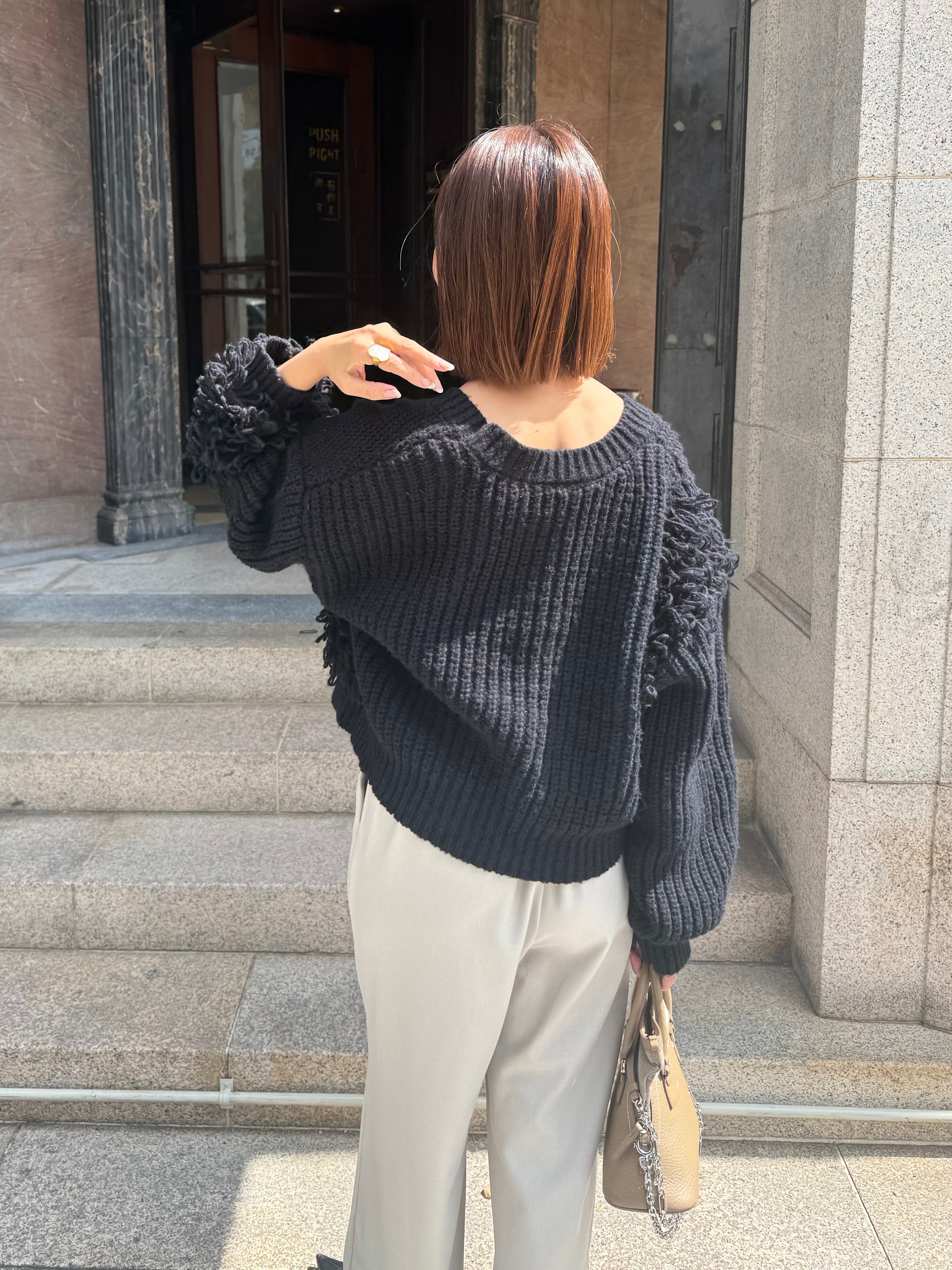 予約】フリンジジップカーディガン / ブラック(11月下旬発送予定) – fosie