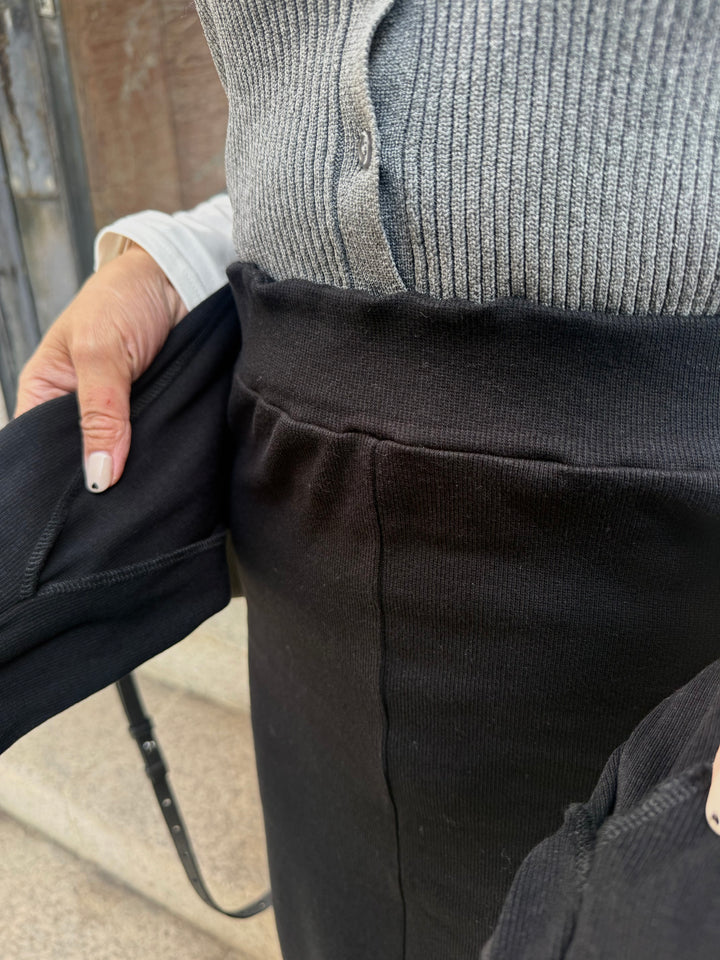 [新作300円OFF] カットリブ腰巻き風スカート / ブラック