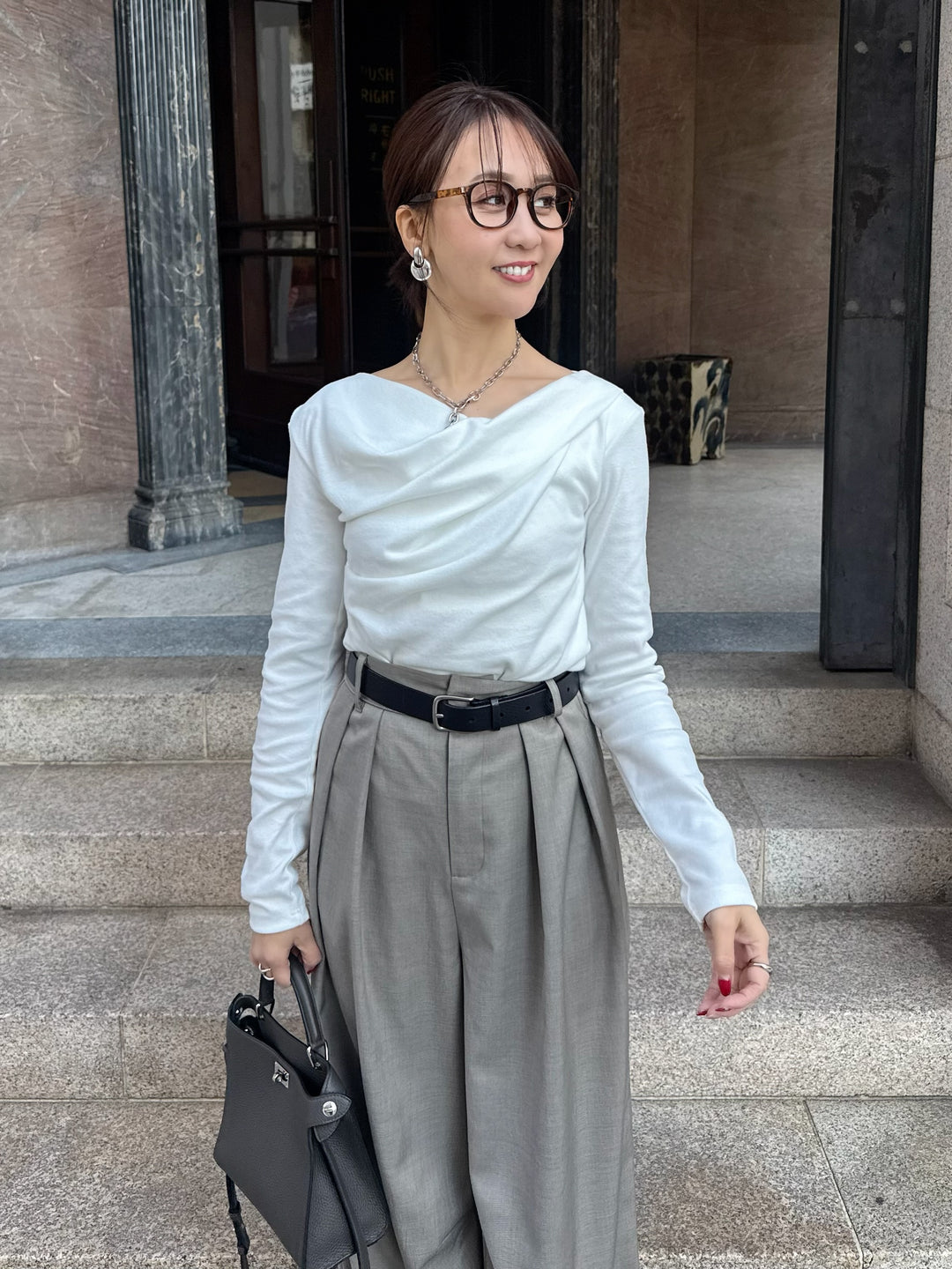 ドレープロングTシャツ / オフホワイト