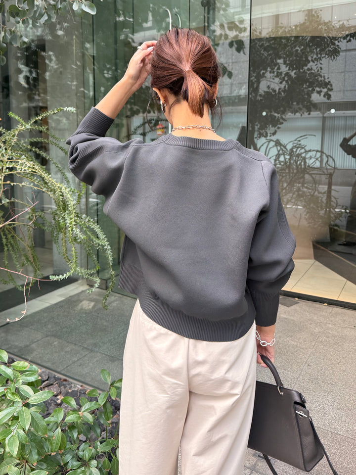 【予約】クロップド丈ダンボールニット /チャコール(3月上旬発送予定)