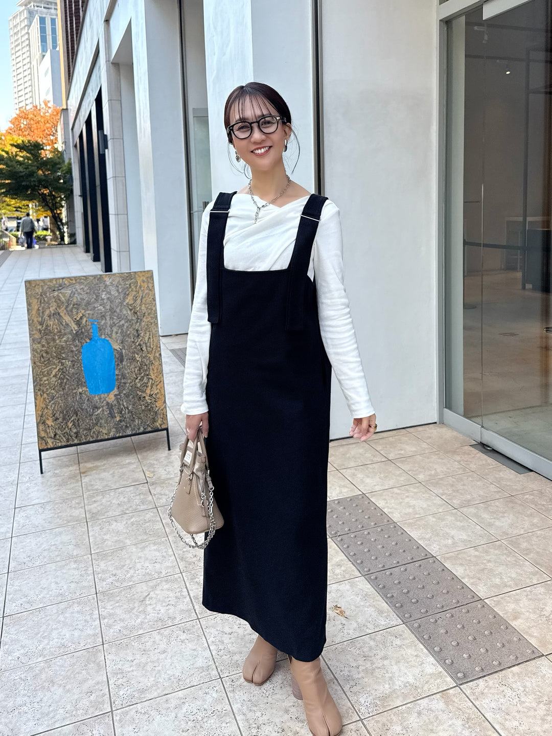 【予約】ウールライクVネックジャンパースカート / ブラック(11月下旬発送予定)