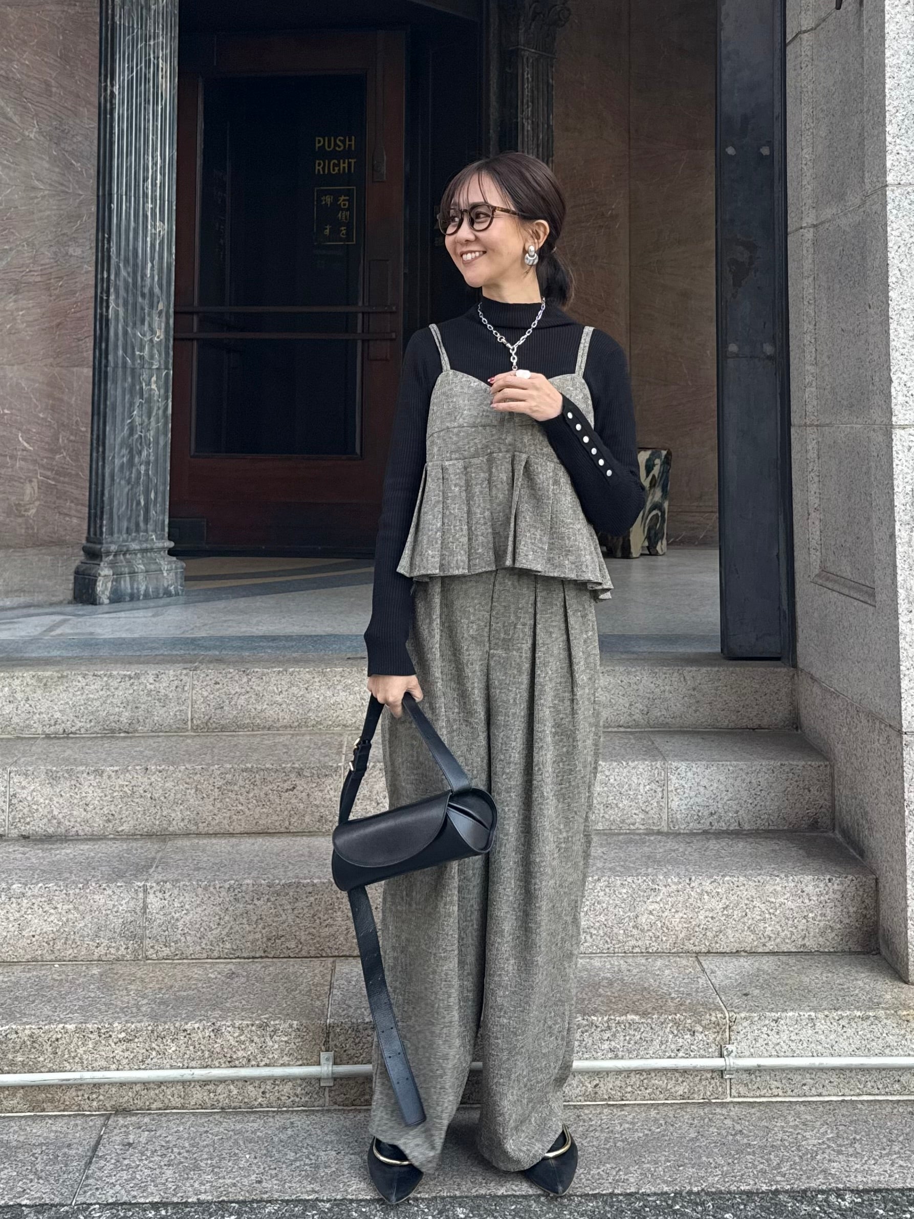 予約】サマーツイードタックパンツ / ブラウン(3月下旬発送予定) – fosie