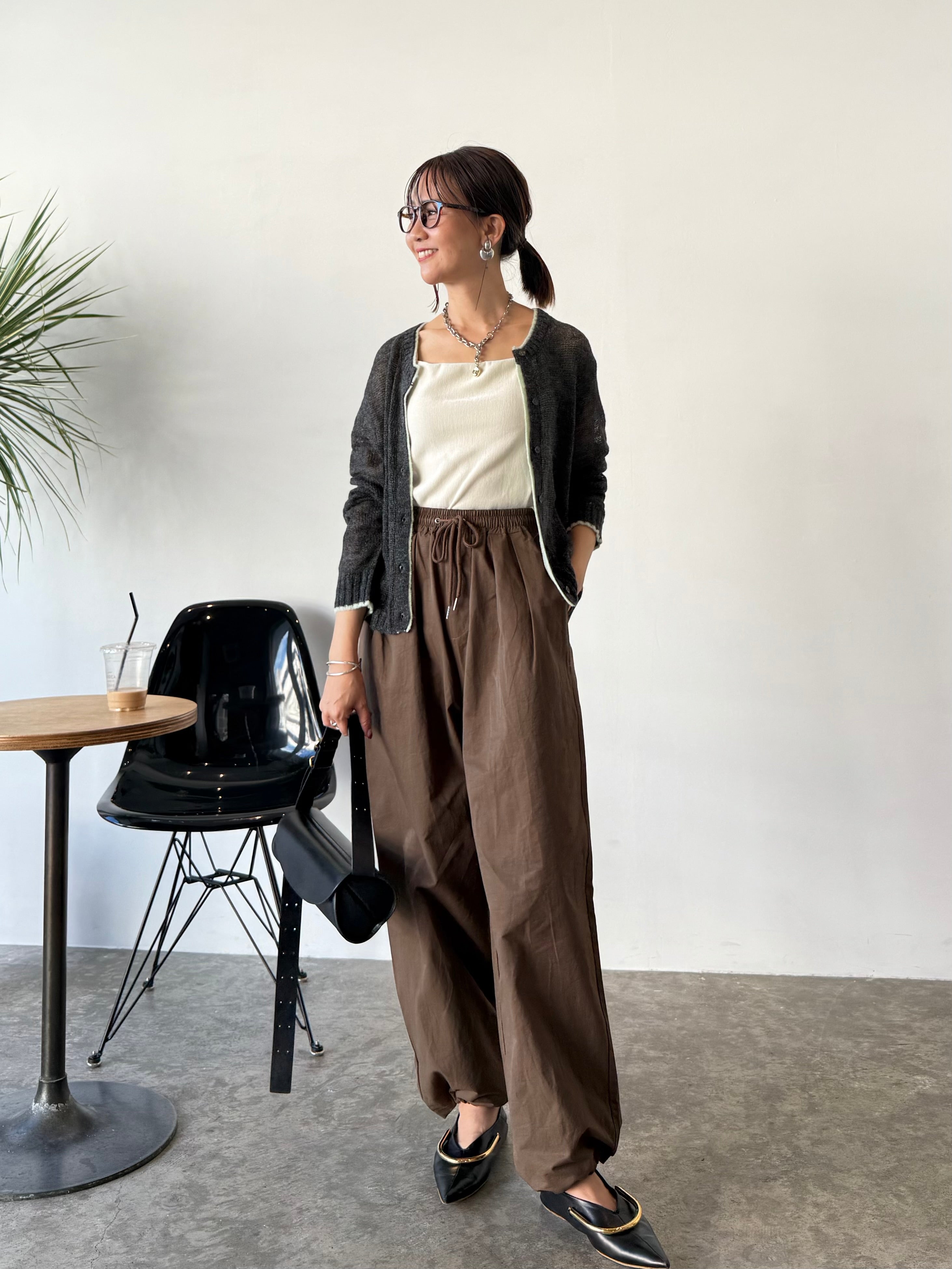 タックイージーパンツ / ブラウン – fosie