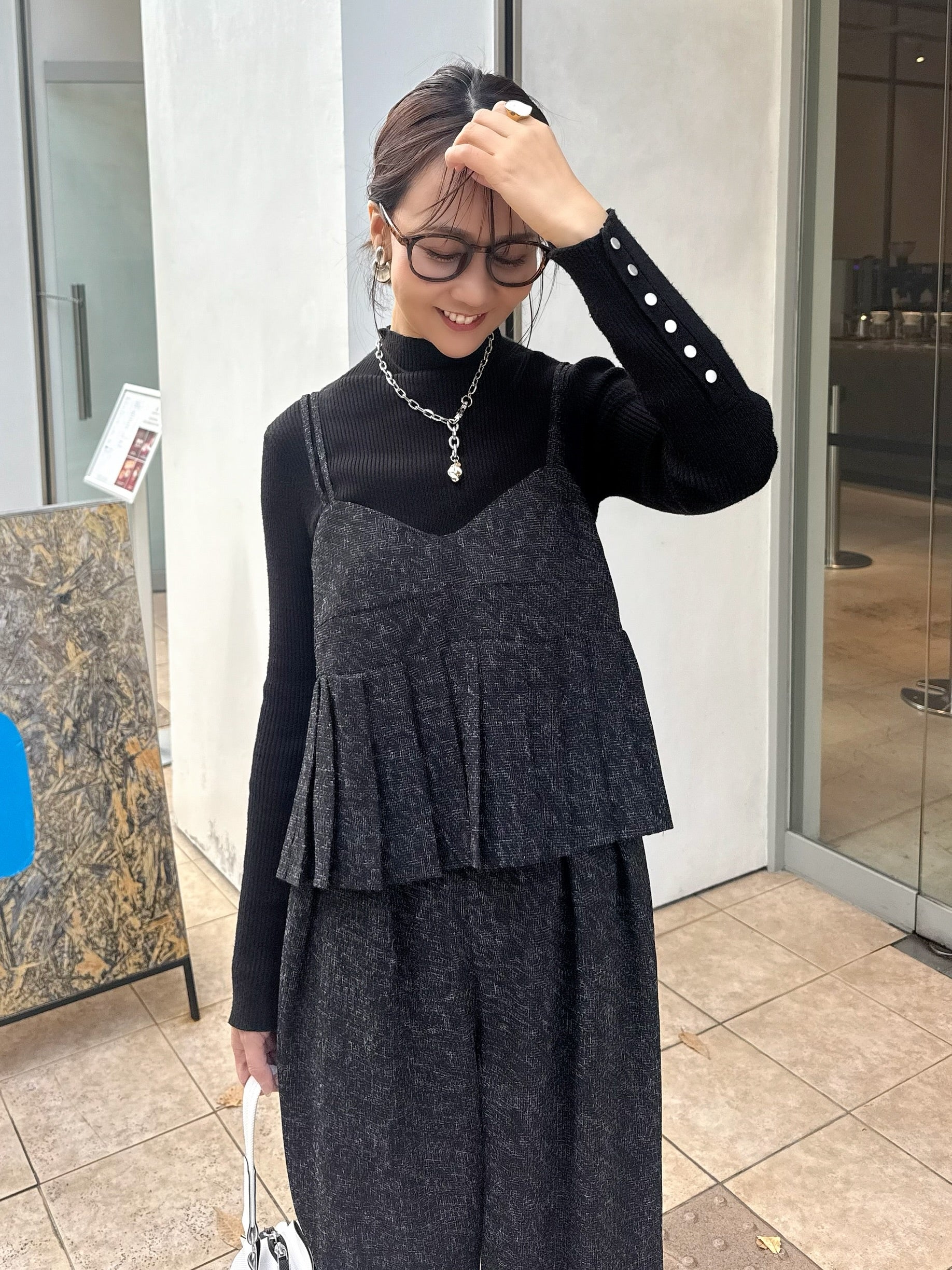 ビリティス　スペシャルプリーツキャミソール　36 ブラック サマーツイードプリーツキャミ / ブラック – fosie