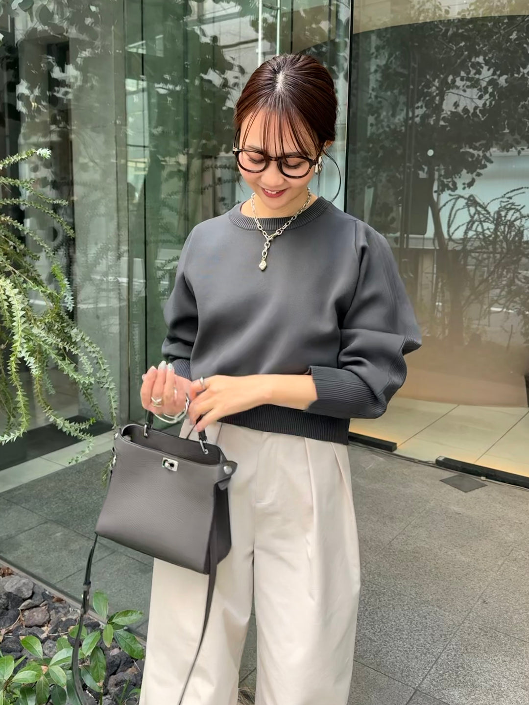 【予約】クロップド丈ダンボールニット /チャコール(3月上旬発送予定)