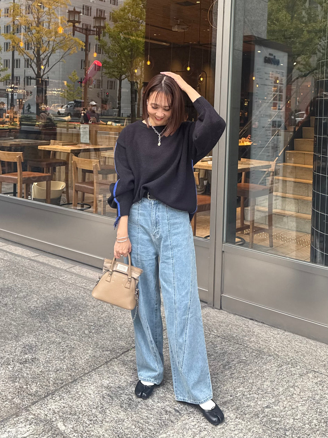 アルパカタッチ配色ラインプルオーバー / ブラック