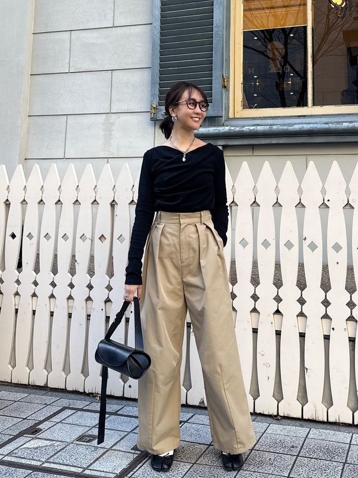 【予約】[SET]ドレープロングTシャツ / ブラック + ツイルタックワイドパンツ / ベージュ(2月下旬発送予定)