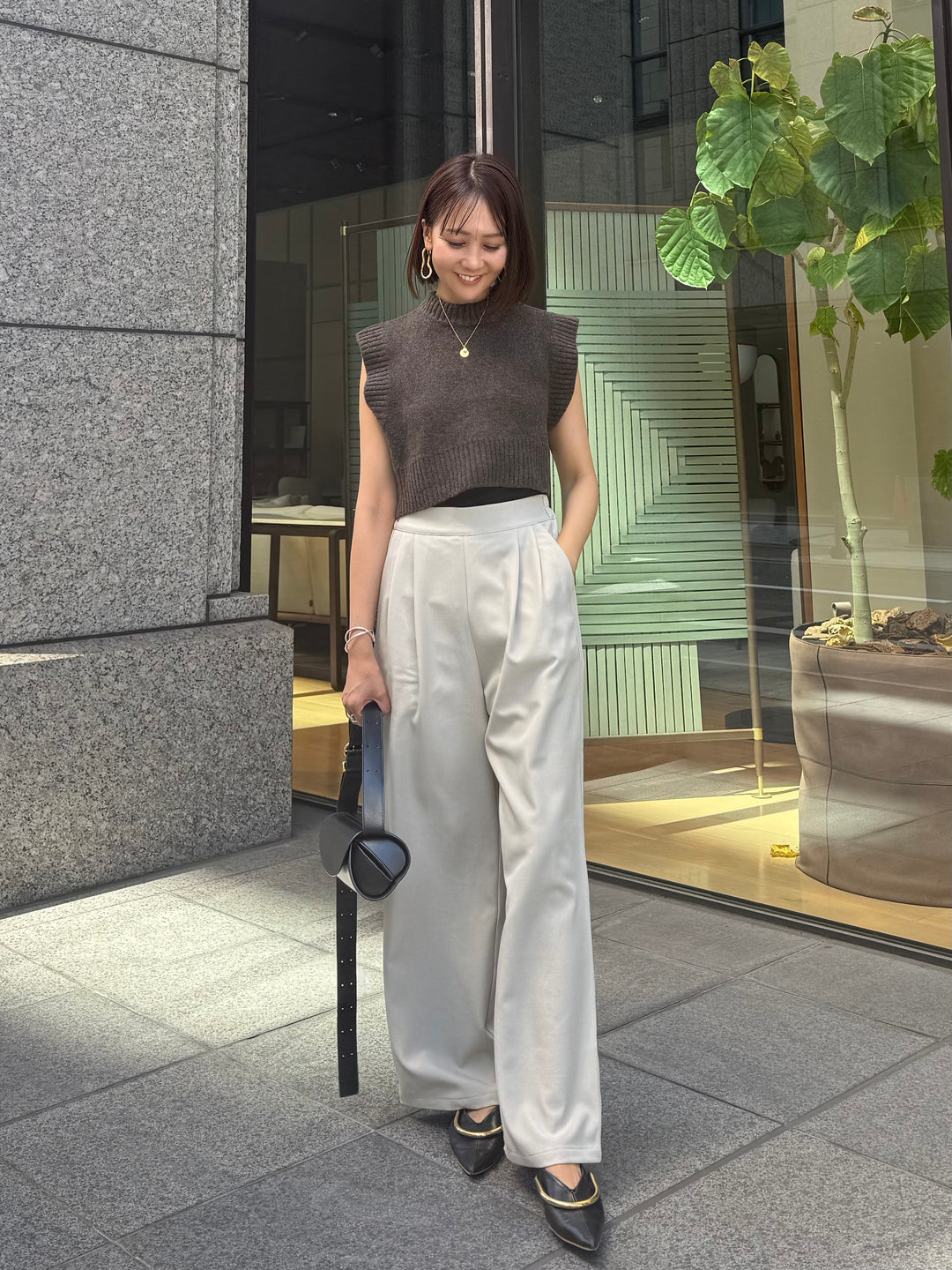 ツイルタックストレートパンツ / エクリュ
